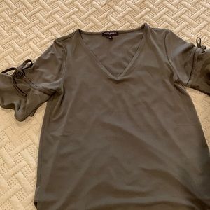 Banana Republic Ruffle Sleeve Shirt